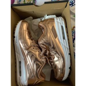 Custom Gold Air max 90’s